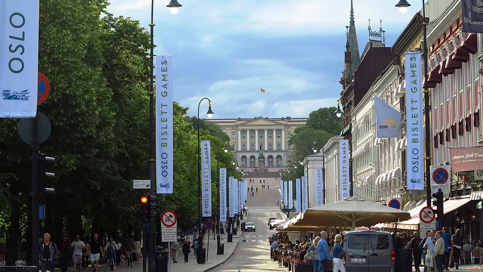Royal Palace and Karl Johans gate