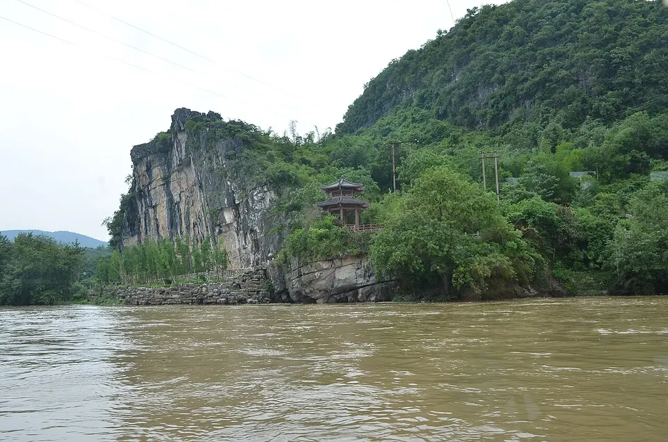 Li River cruise: Guilin → Yangshuo