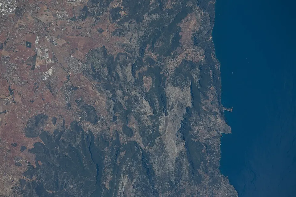 Serra de Tramuntana: Valldemossa and Deià