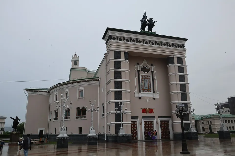 Буриадын опера, балетын театр