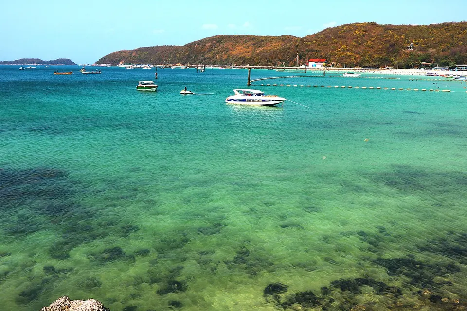 Koh Larn island
