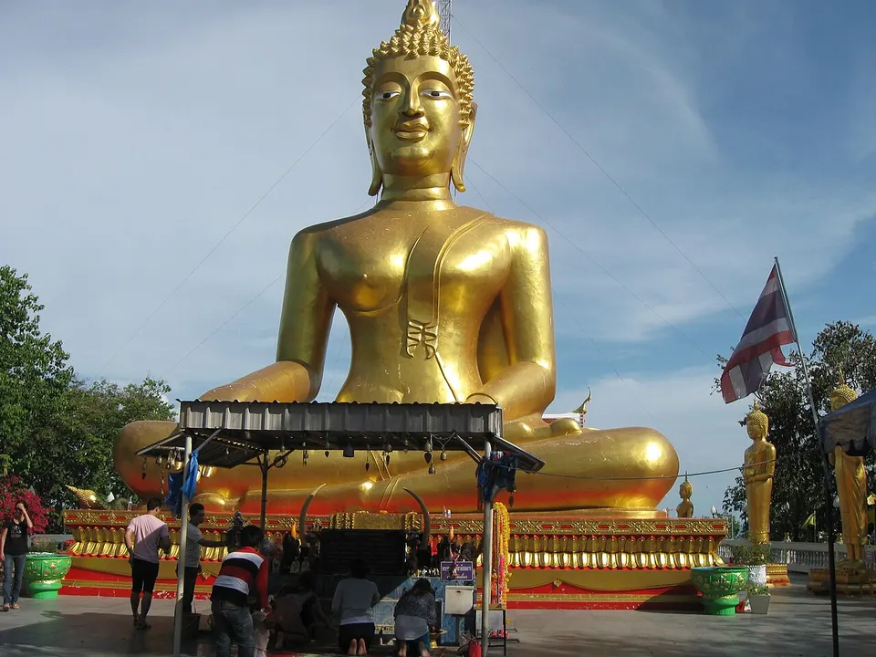 Big Buddha (Wat Phra Yai), Pratumnak Hill
